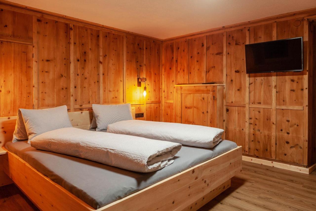 Schneggnheisl Panoramaappartements Sautens Buitenkant foto