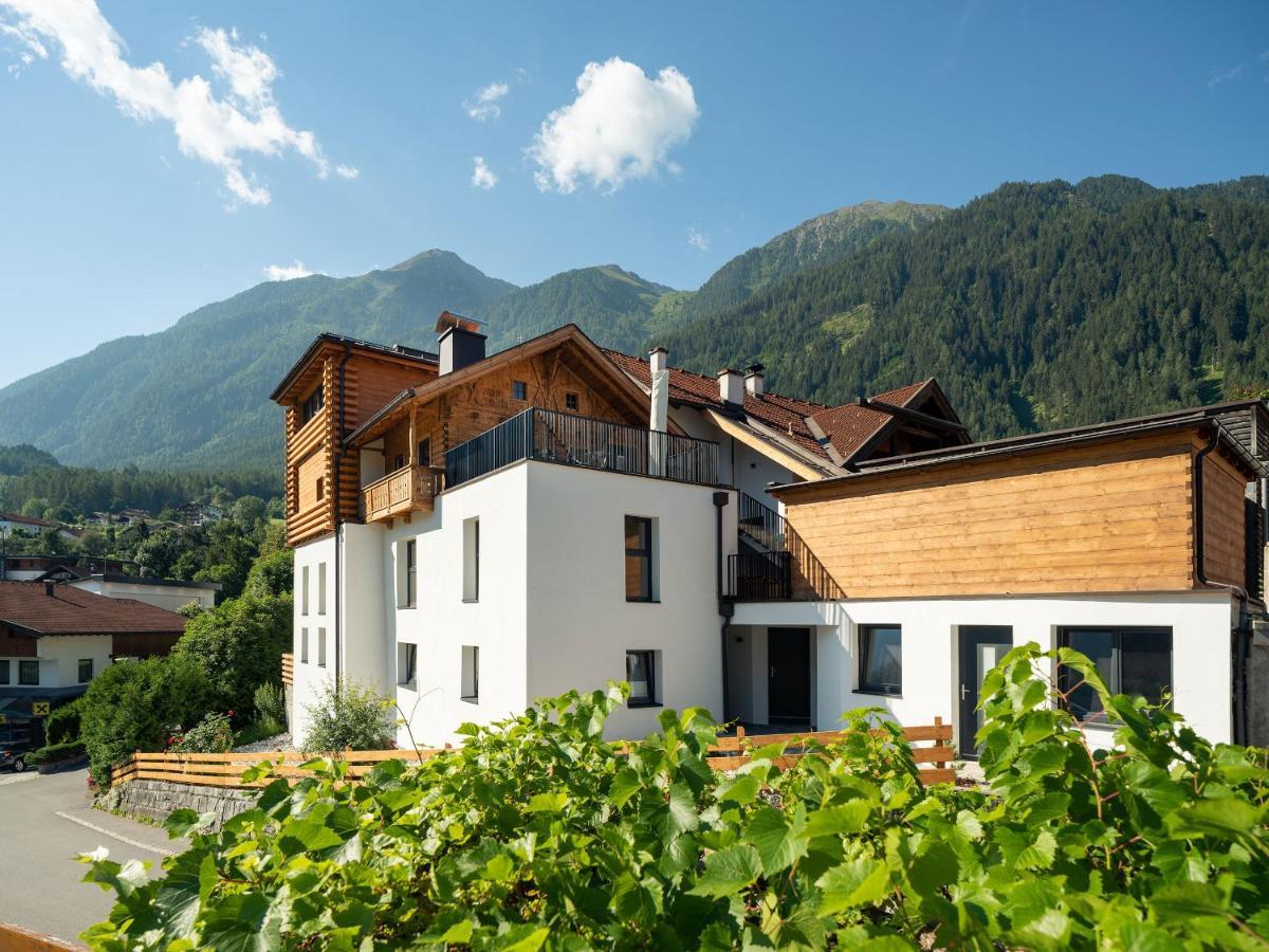 Schneggnheisl Panoramaappartements Sautens Buitenkant foto